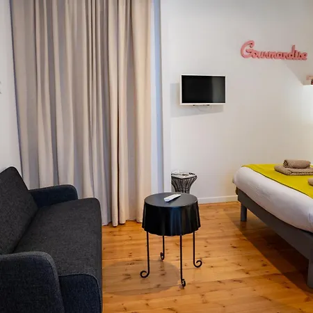 Apartman En - A 450 M Du Centre Historique Quimper